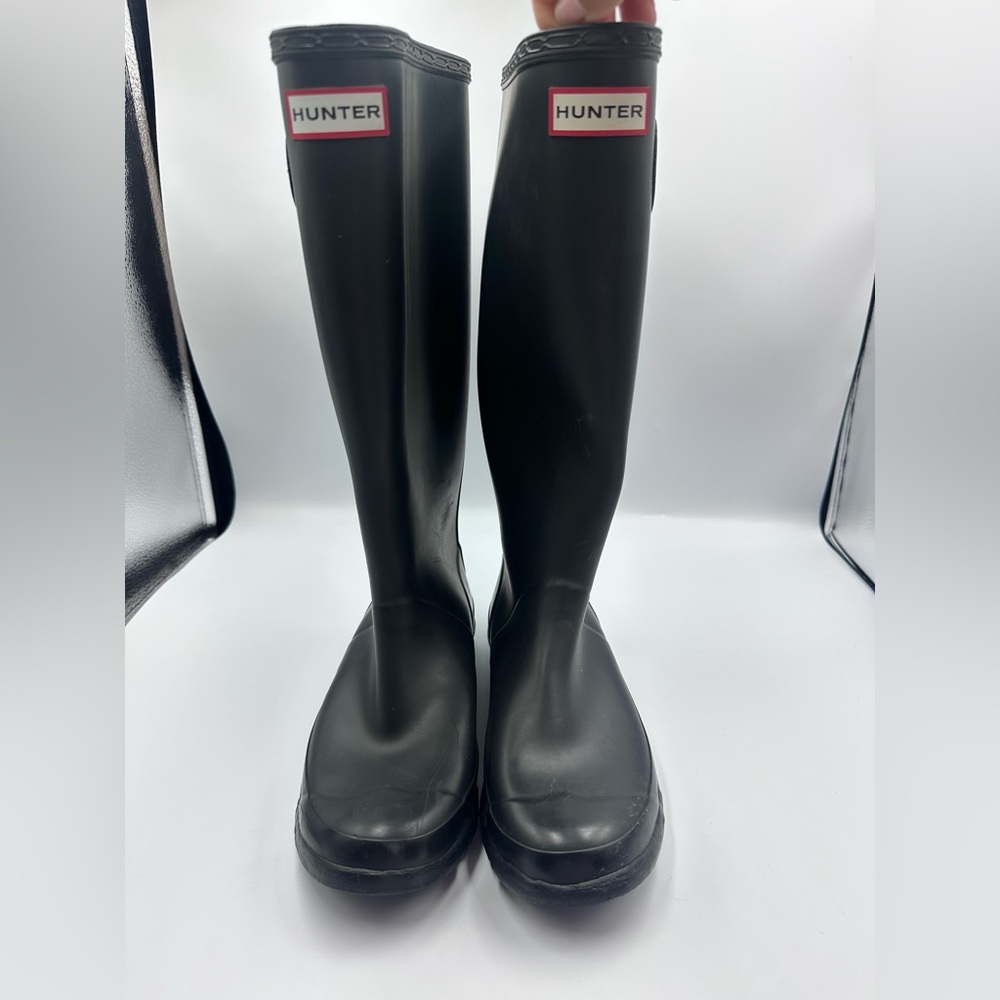 Hunter Unisex Huntress Black Waterproof Tall Rain Boots | Men 6 Women 7